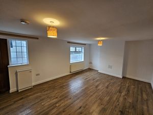 Photo 9- click for photo gallery